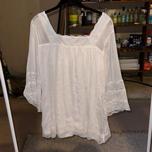 Romantic feminine blouse